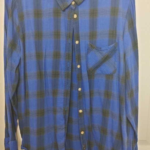 American Eagle Blue plaid button down shirt XL - Picture 2 of 6
